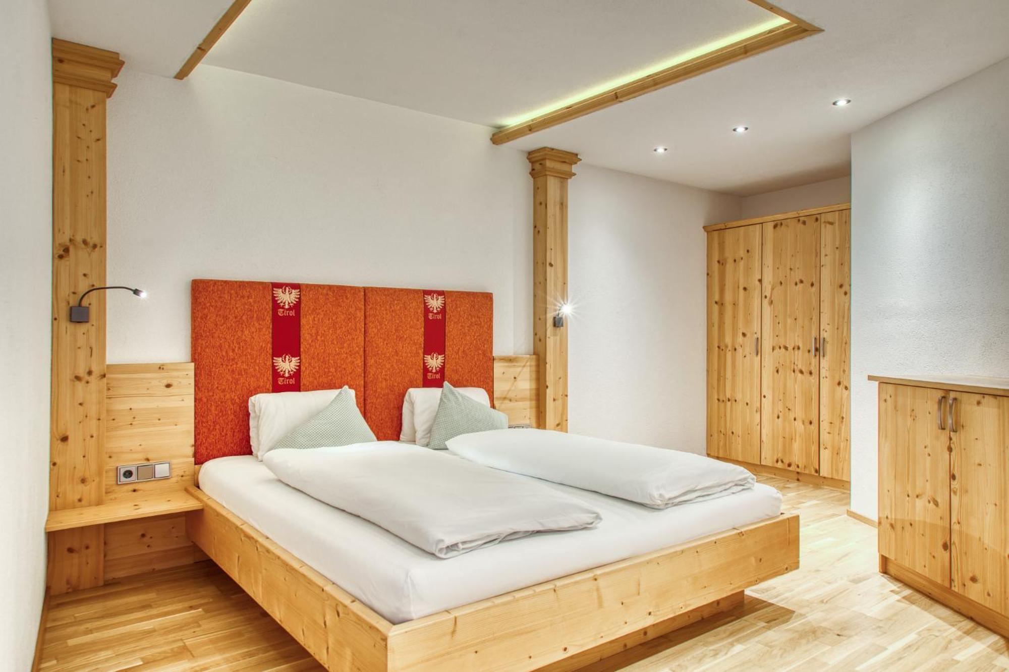 Hotel Alpenstolz 米耶德斯 客房 照片